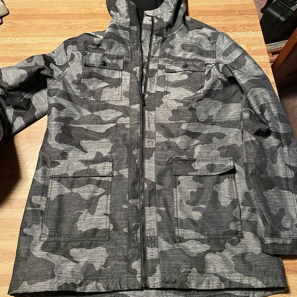 Snowboarding jacket - Picture 2 of 4